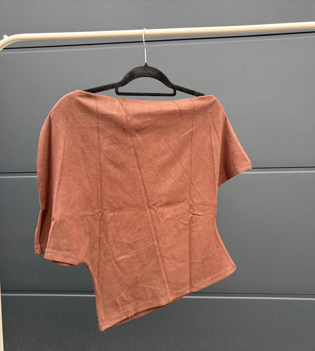 Lucce Off-Shoulder top - Bruin