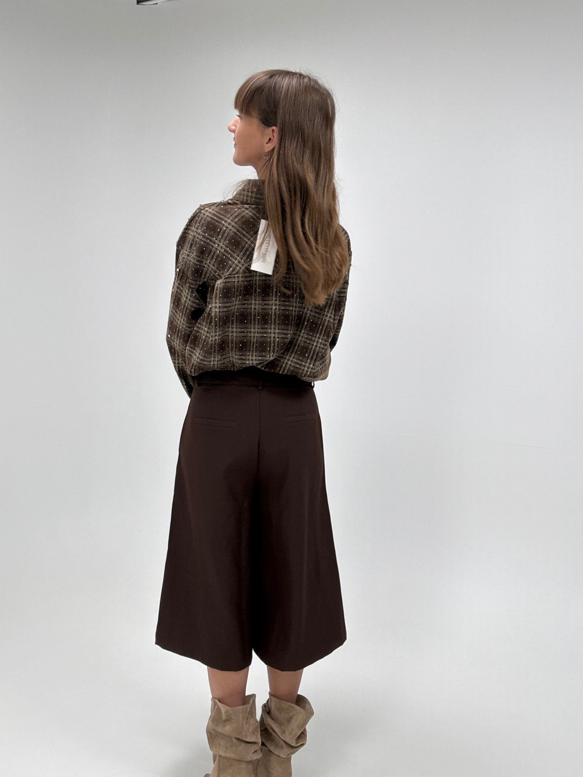 Chocoladebruine short met wijde pijpen